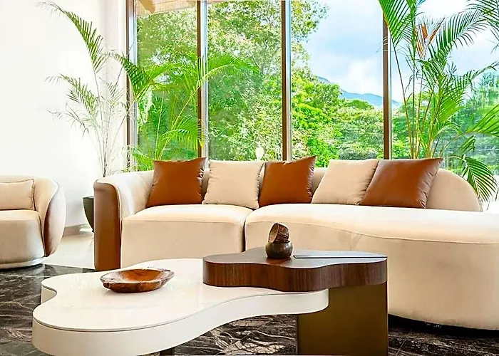 Hotell Gardens Hill & 5*