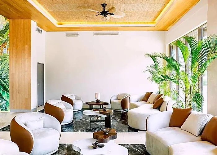 Gardens Hill & Hotell Mahe Island